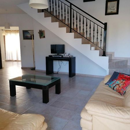 Avra Family Maisonettes Polis Dış mekan fotoğraf
