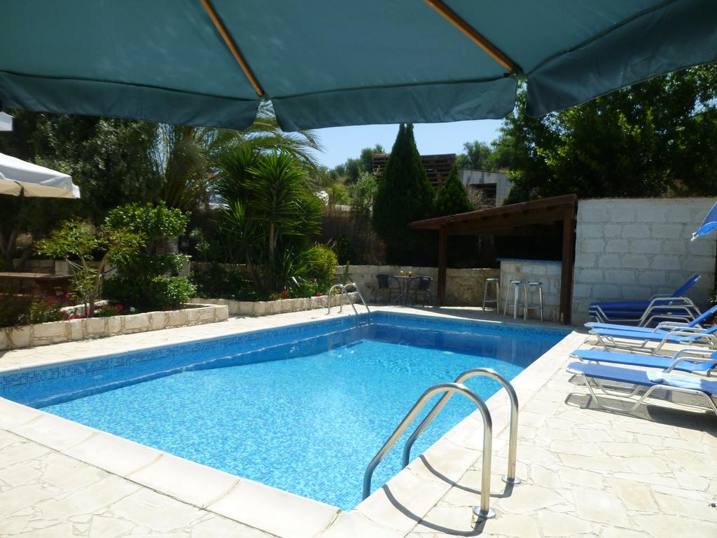 Avra Family Maisonettes Polis Dış mekan fotoğraf