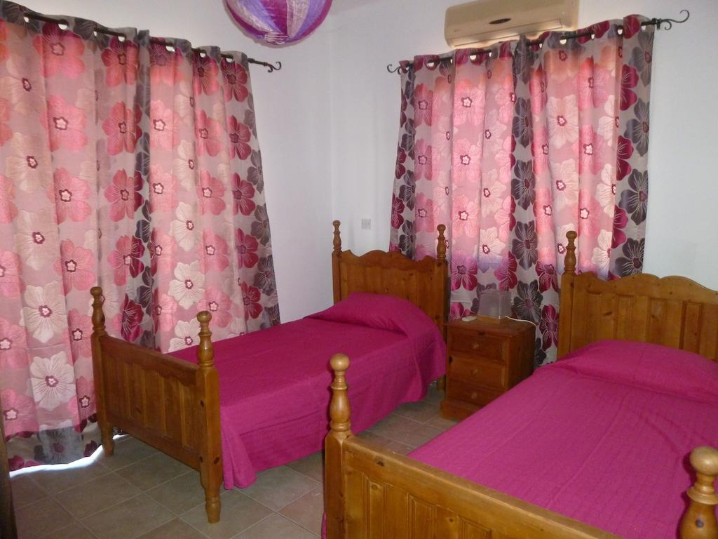 Avra Family Maisonettes Polis Dış mekan fotoğraf