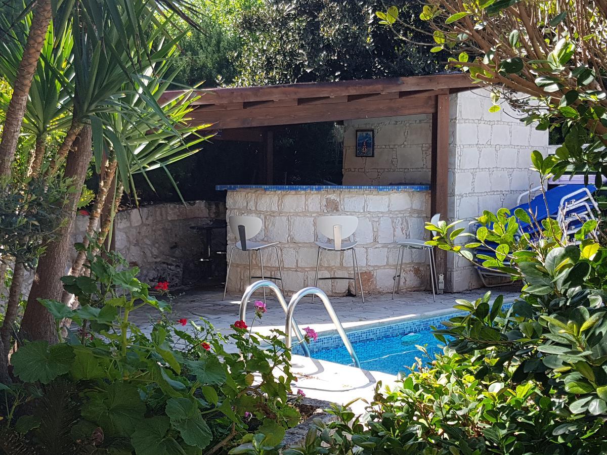 Avra Family Maisonettes Polis Dış mekan fotoğraf