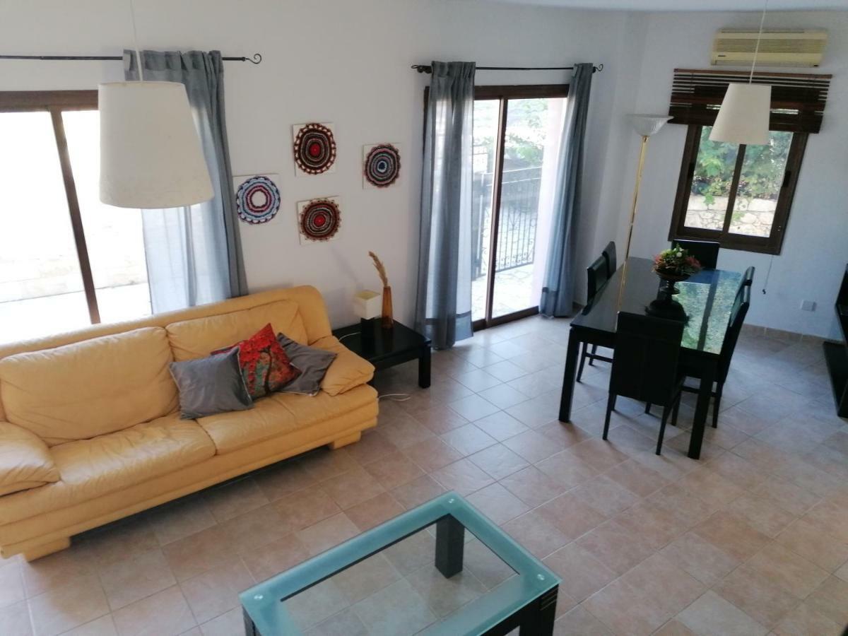 Avra Family Maisonettes Polis Dış mekan fotoğraf