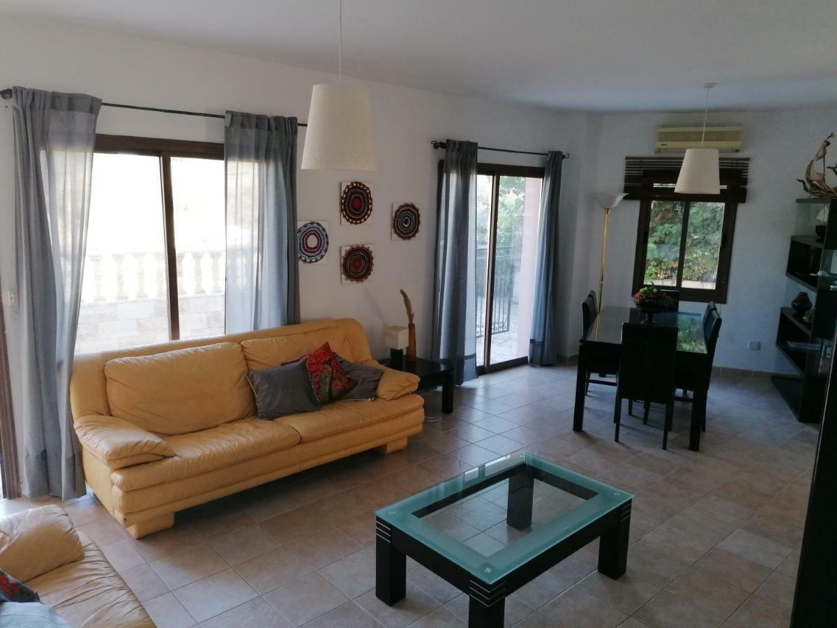 Avra Family Maisonettes Polis Dış mekan fotoğraf